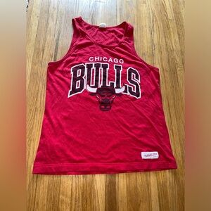 VINTAGE MITCHELL & NESS CHICAGO BULLS TANK SIZE LARGE